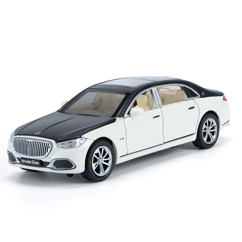 1:32 Scale Metal Diecast S680 with Pull Back Light & Sound